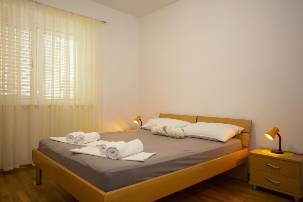 Apartments With A Parking Space Podgora, Makarska - 12816 Luaran gambar